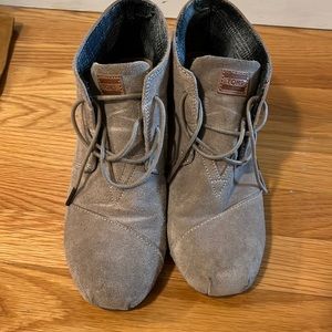 Tom’s wedges - W10